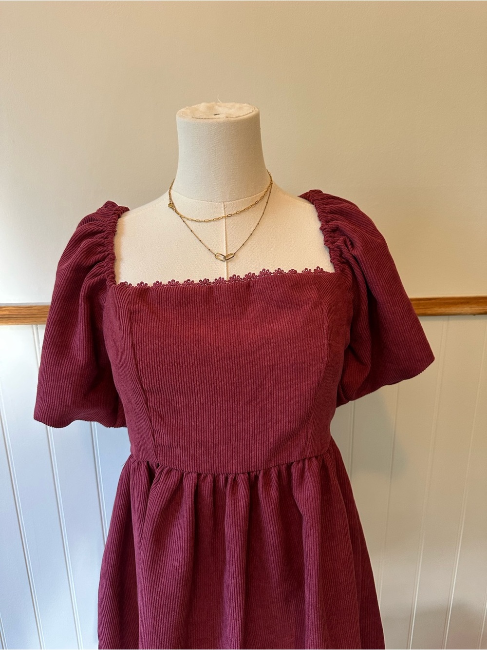 Square Neck Puff Sleeve Mini Dress in Wine - Picture 3 of 7